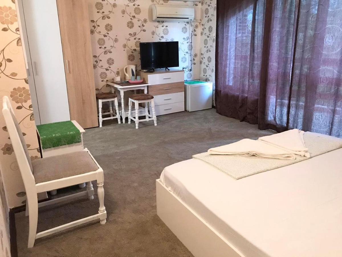 Guest House Urdoviza Kiten  Zewnętrze zdjęcie
