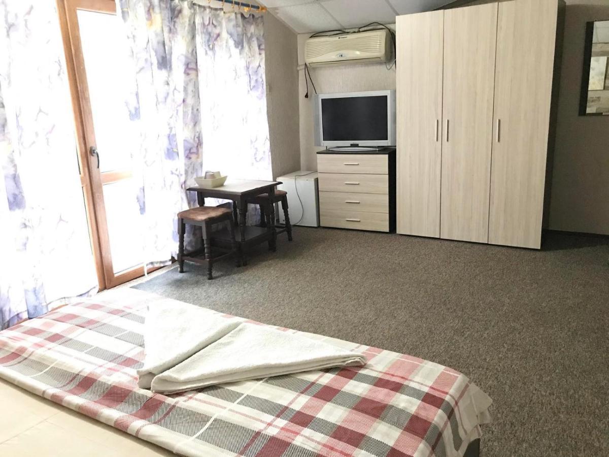 Guest House Urdoviza Kiten  Zewnętrze zdjęcie