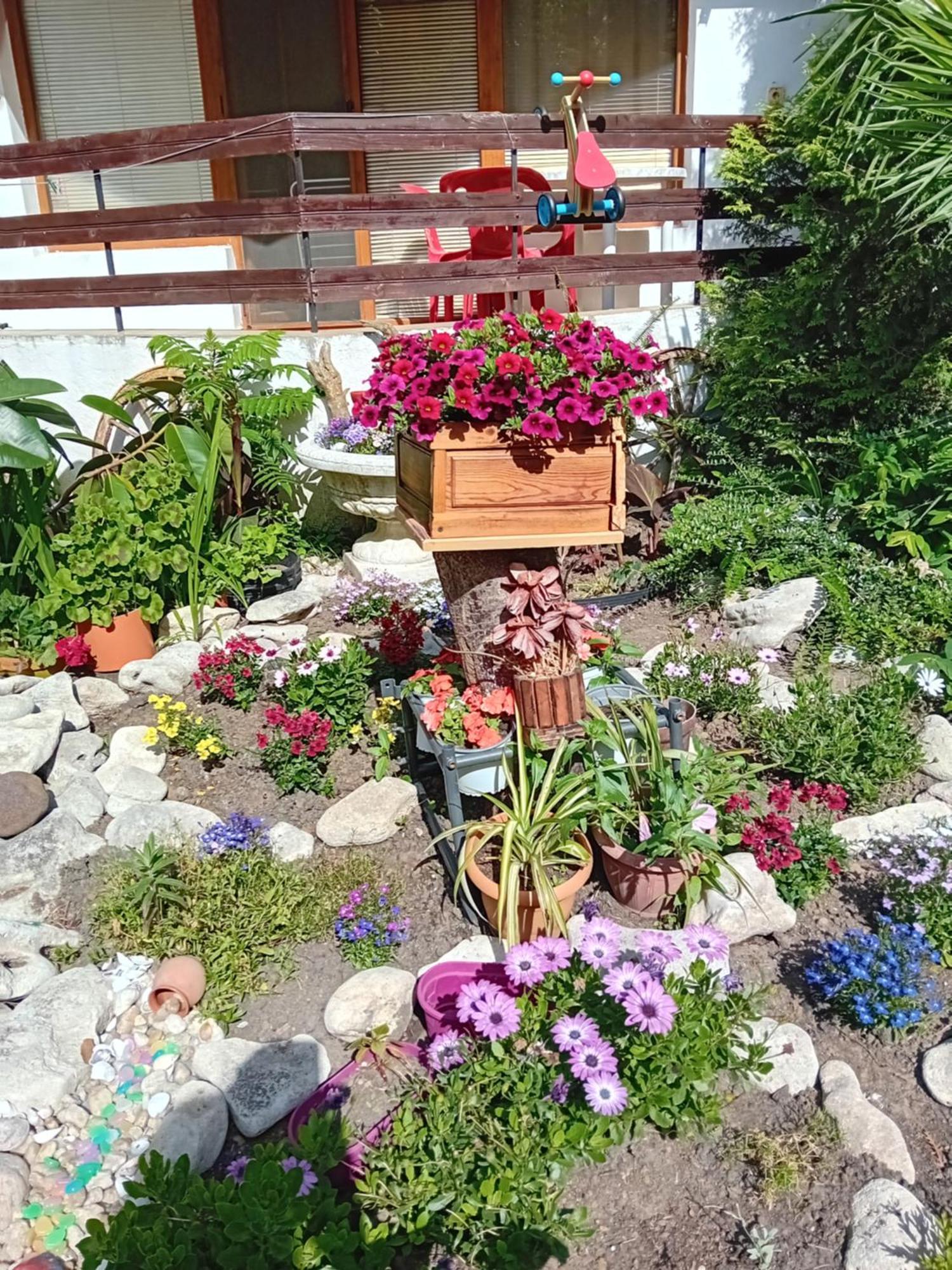 Guest House Urdoviza Kiten  Zewnętrze zdjęcie